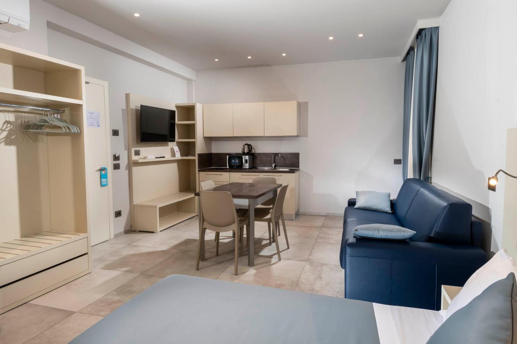 B&B Primrose Residence Hotel Ріміні Екстер'єр фото