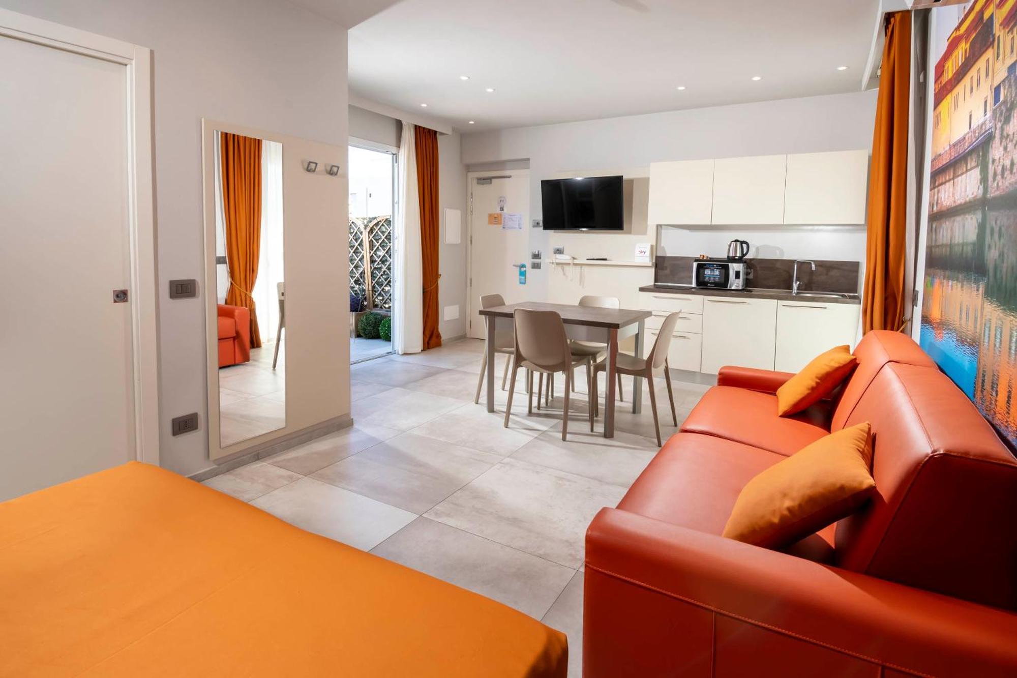 B&B Primrose Residence Hotel Ріміні Екстер'єр фото