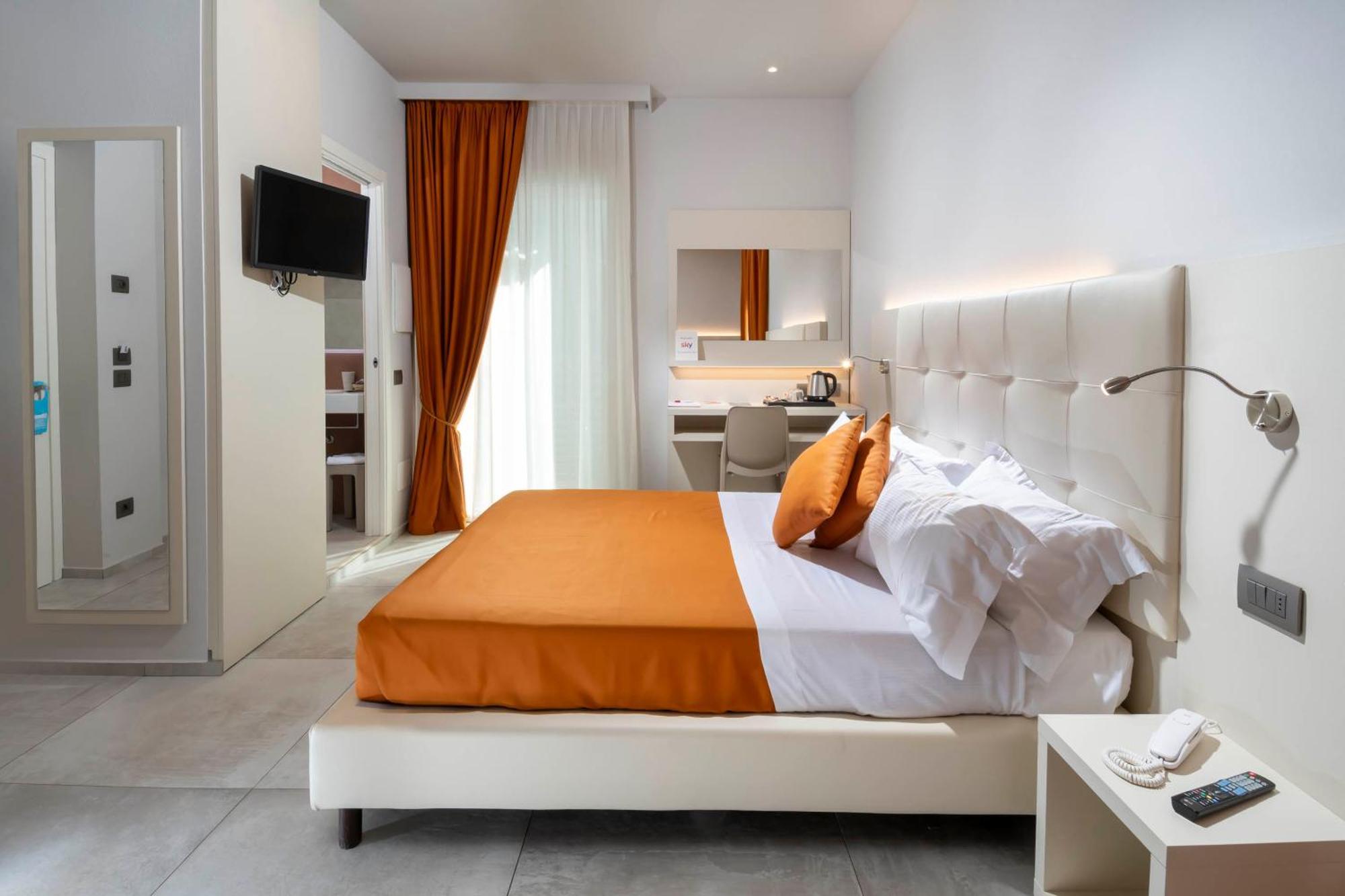 B&B Primrose Residence Hotel Ріміні Екстер'єр фото