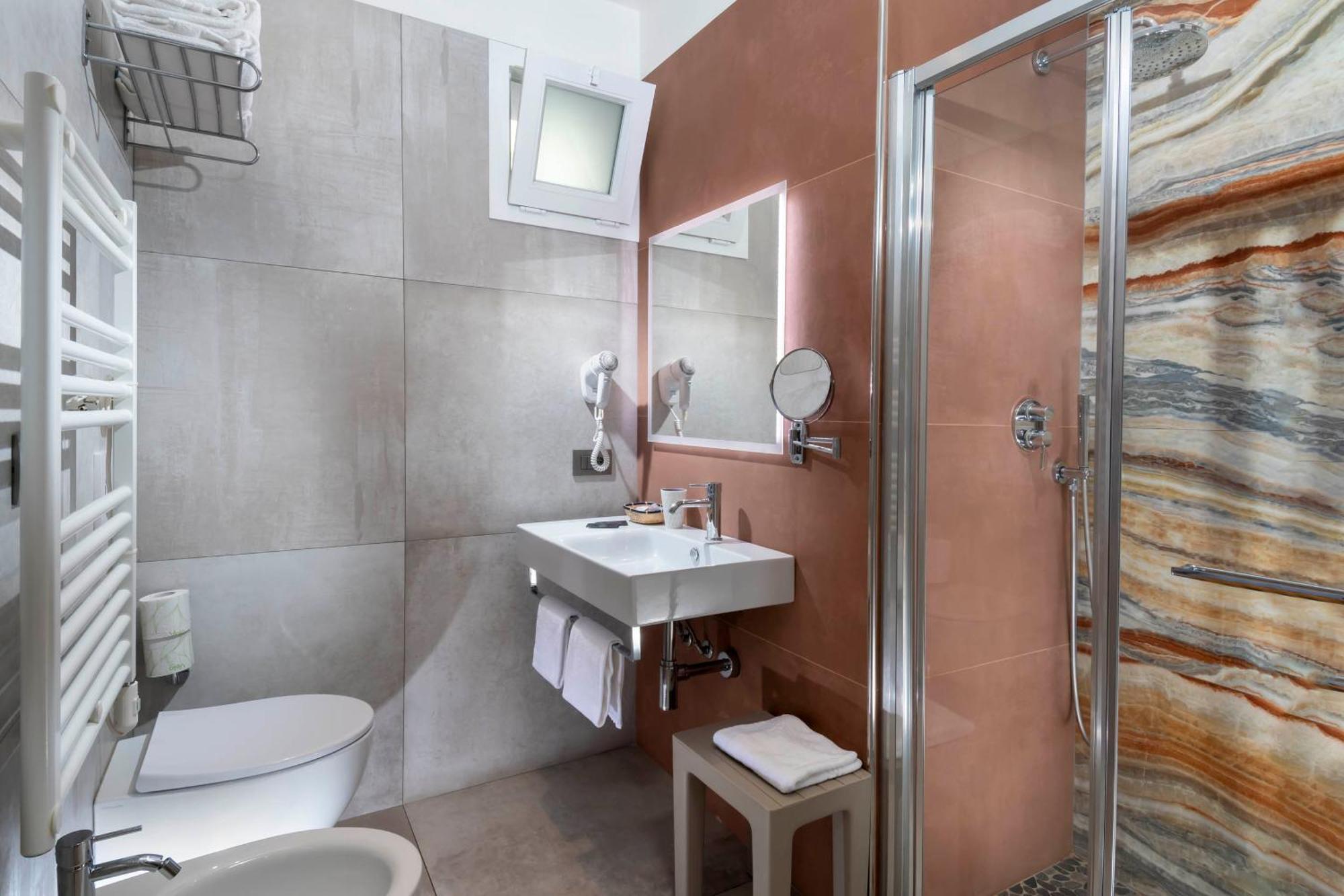 B&B Primrose Residence Hotel Ріміні Екстер'єр фото