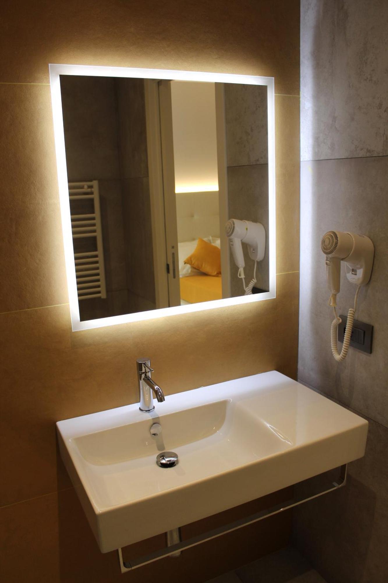 B&B Primrose Residence Hotel Ріміні Екстер'єр фото